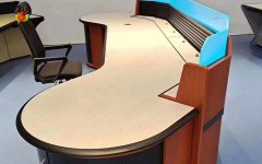 機房控制臺一般放什么設備？