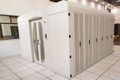 標準機柜如何固定？